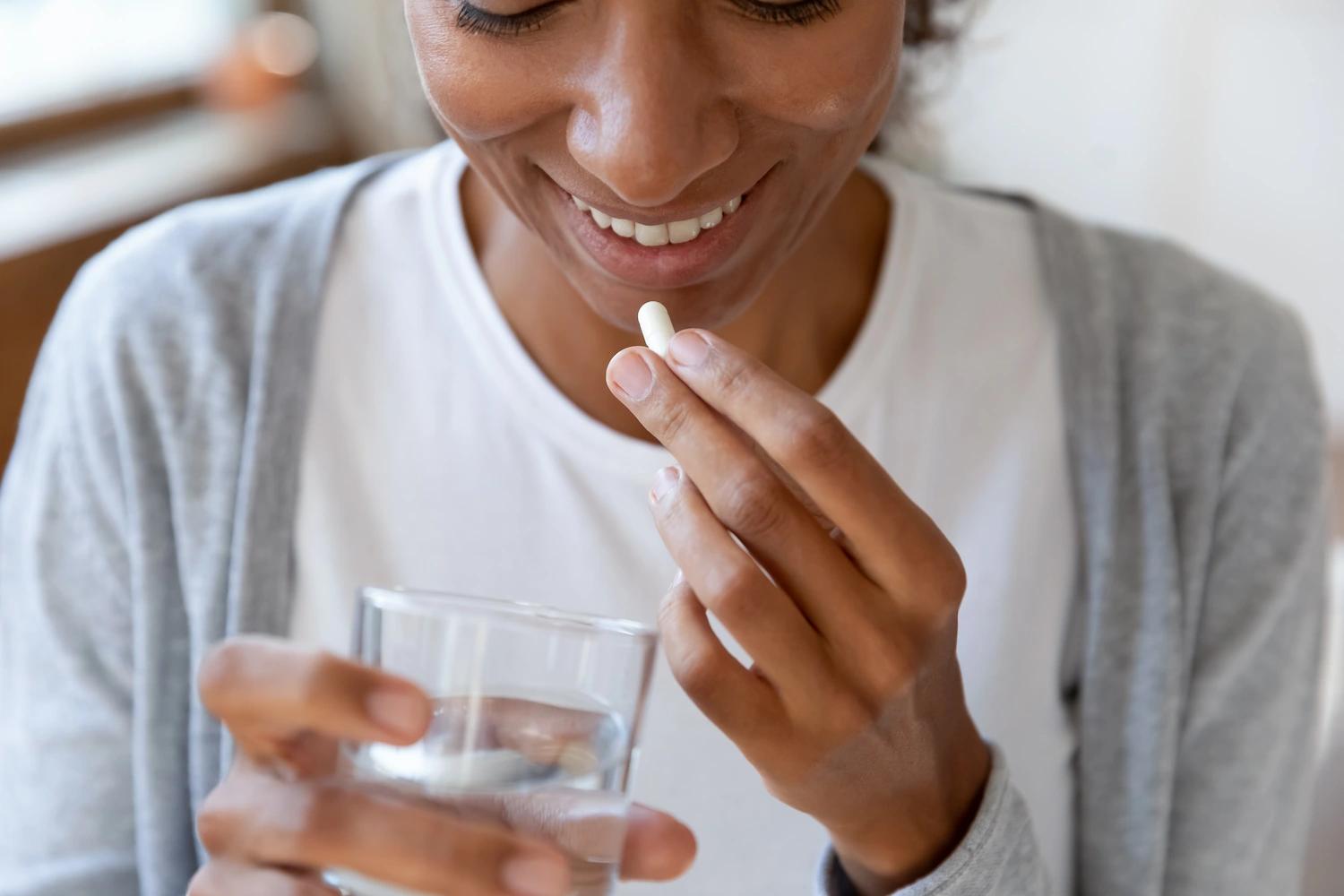 Para que serve a Nimesulida? Conheça a bula e como tomar